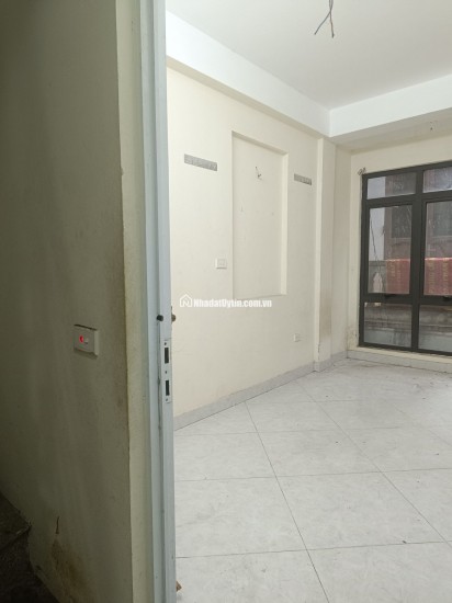 Bán nhà riêng dòng tiền Phố Linh Quang 5 tầng, 40m2, 8 ngủ, 4 vệ sinh, 7.6 tỷ